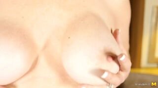naughty mature woman isabelle goes naked on camera for the first time!