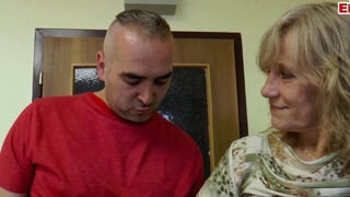 Old german mature milf get fucked in wrong hotel room