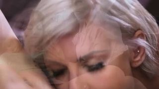 Kenzie Taylor tempted River Lynn to try lesbian sex