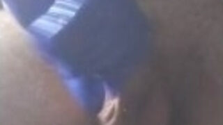 So Raw had to use a glove I jus had to Cum!
