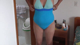 My Hot Wife, Latin Mother Shows off on the Beach and Puts Many Hard Cocks, Excited She Goes to the Apartment and