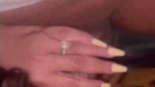 Rich Housewife loves to Face Fuck