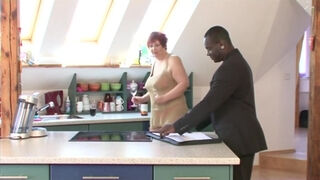 Hange Titten (scene02)