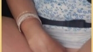 Wifey looks hot flashing in the car