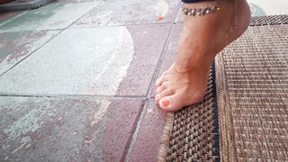 Amateur Blonde Mature Wife Enjoys Feet Worship