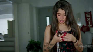 Duro Castigo A Pequena Latina Gangbang Doble Penetracion Y Anal Profundo A Mells Blanco