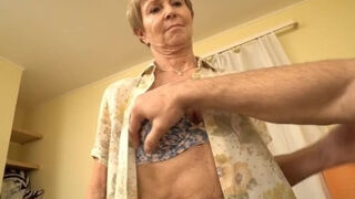 'MATURE4K. Middle-aged woman cant leave being making it with excited man'