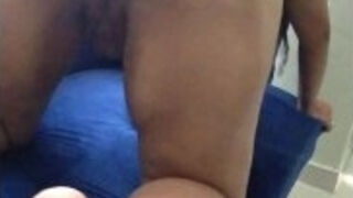 My girlfriend sucks my cock until I cum.