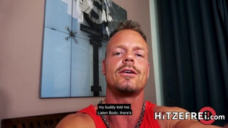 Bodo hunts down a raunchy Gothic MILF and bangs her in his fuck flat - Hitzefrei