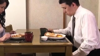 Mi Jefe Transforma A Mi Esposa En Ua Esclava Sexual Al