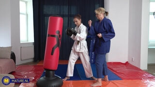 57 Year Old Milf Diana Gets Wet With 26 Year Old Ellis In This Old & Young Lesbian Sexfight Match - MatureNl