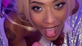 Sarai Mix loves to fuck in missionary position POV