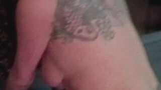 Wife gets bent over and wet pussy gets fingers