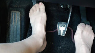 Pedal Pumping in Birkenstocks