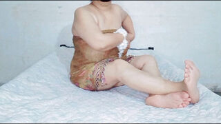 Baby doll ke phudi aur gand ki nazar liye baby ni full mazay kiya